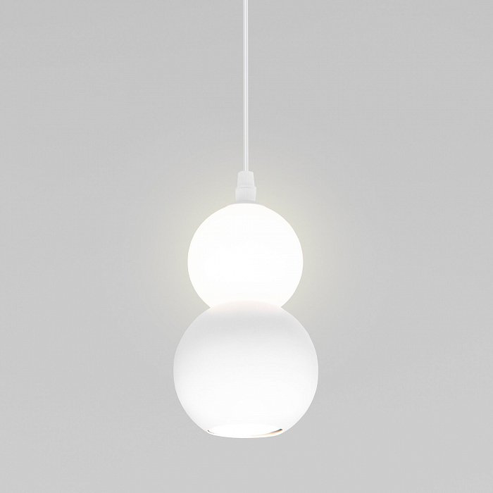 Люстра Eurosvet 50250/1 LED белый